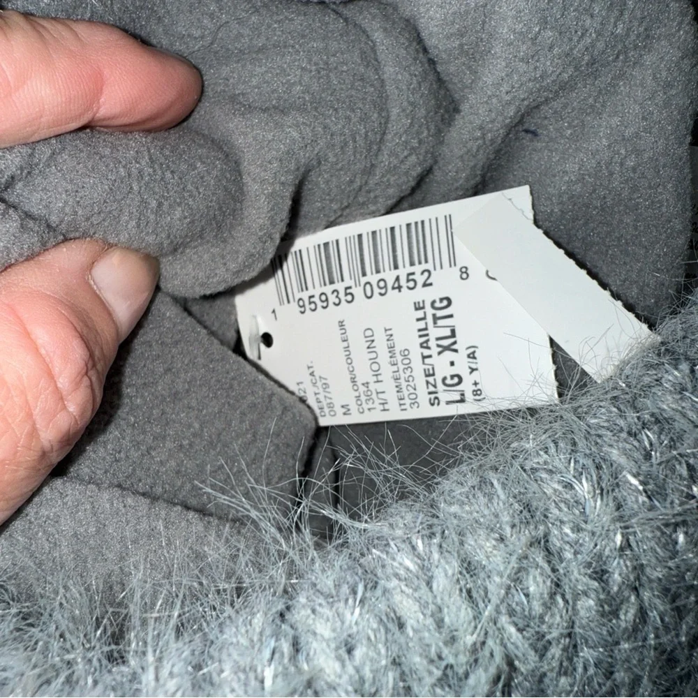 Children’s‎ Place Winter Hat NWT Gray Pom On Top Lg/xl